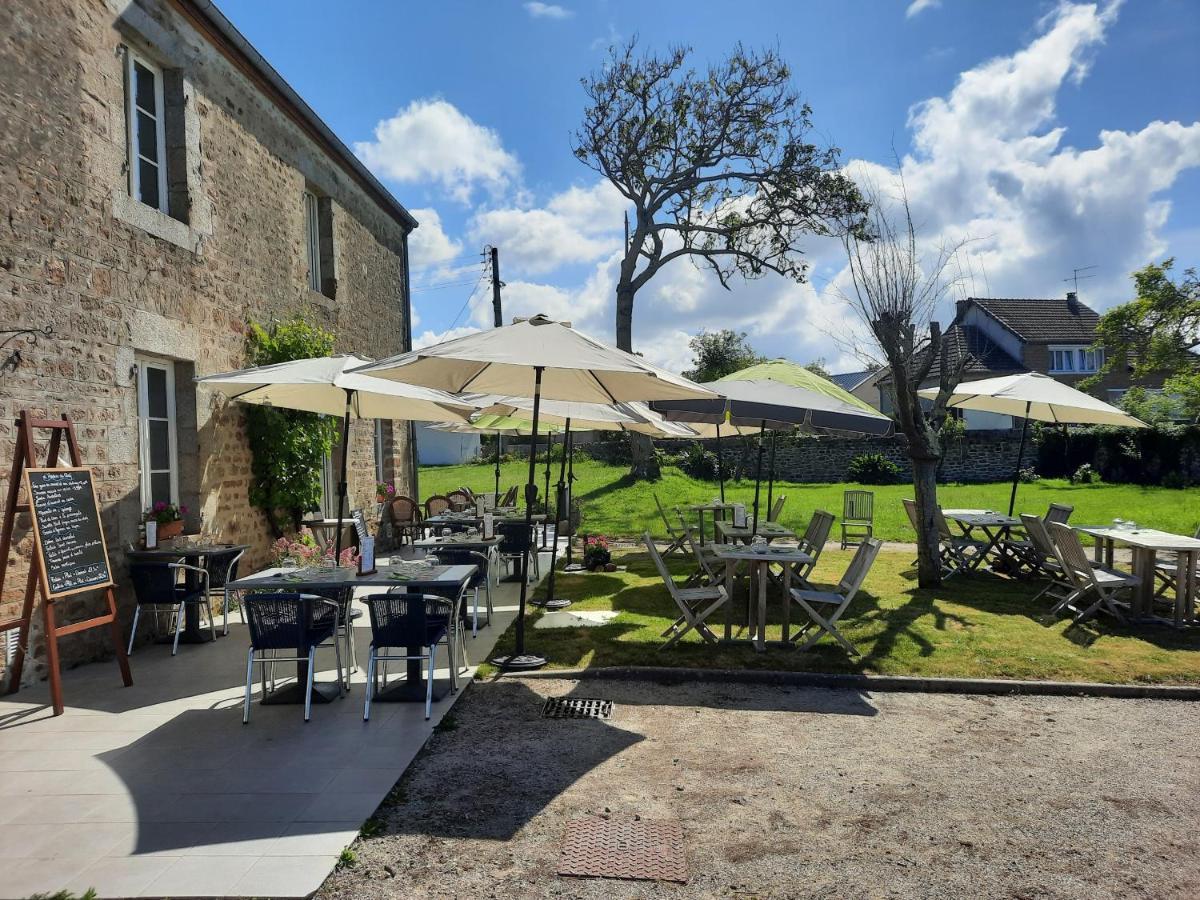 Hotel Logis De Carolles